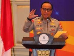 Polri Gelar Wayang Kulit Berlakon Wahyu Cakraningrat