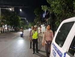 Polsek Tambkasari Gelar Patroli Blue Light untuk Mencegah Tindak Kriminal di Malam Hari