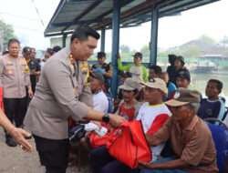 Gelar Baksos Polresta Sidoarjo Bersama Forkopimka Tanggulangin Berbagi Berkah Sembako