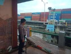 Polsek Asemrowo Laksanakan Pengecekan Ketinggian Debit Air Sungai dan Pompa Air