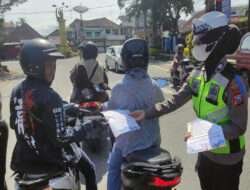 Operasi Patuh Semeru 2023, Polres Blitar Berikan Edukasi Lalu Lintas Kepada Masyarakat