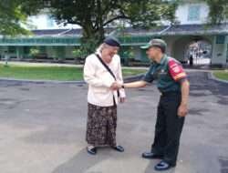 Tokoh Adat di Puro Mangkunegaran Menjadi Sasaran Komsos Babinsa Kelurahan Keprabon, Ini Alasannya
