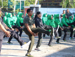 Dalam Kunjungan Kerjanya ke Koramil Paron, Dandim Ajak Anggotanya Senam Bersama