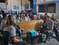 Polres Bondowoso Ngopi Bareng dengan Klub Motor Sampaikan Himbauan Tertib Berlalulintas