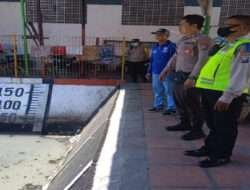 Polisi Pantau Rumah Pompa Pengecekan Debit air