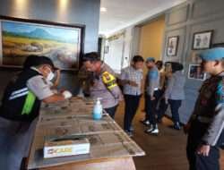 Penguatan Pengawasan Polresta Malang Kota Adakan Tes Urine Dadakan Bagi Personel