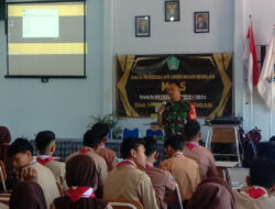 Bati Komsos Koramil 0806/04 Bendungan Berikan Materi Wasbang Bagi Siswa SMAN 1 Bendungan