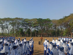 Masa Pengenalan Lingkungan Sekolah, Anggota Kodim 0802/Ponorogo Latih PBB dan Wasbang