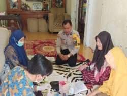 Polisi RW Polres Pasuruan Kota Dampingi Deteksi Dini Faktor Resiko PTM Warga Usia Produktif