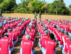 MPLS SMK 2 Pancasila, TNI Di Jatisrono Tanamkan Cinta Tanah Air Dan Latih PBB