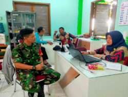 Jalin Kemanunggalan TNI Dengan Rakyat, Babinsa Mojosongo Intensifkan Komsos