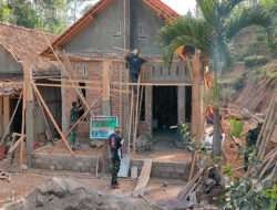 Dharma Bakti TNI Dalam Program TMMD Ke-117 Kodim Pacitan Kepada Masyarakat