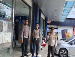 Kapas Kampung Menjadi Sasaran Patroli Polsek Tambaksari Guna Memberikan Himbauan Kamtibmas