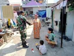 Di Sela Sela Kerja Bakti KBD Kodim Solo, Babinsa Manfaatkan Waktu Untuk Silaturahmi dengan Warga