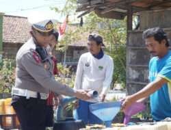 Dua Puluh Delapan Tahun Pengabdian Akpol 95 Patria Tama Salurkan Puluhan Tangki Air Bersih di wilayah Terdampak Kekeringan Gresik