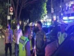 Patroli Gabungan Rayon 1 untuk Mencegah Terjadinya Aksi Kejahatan di Malam Hari