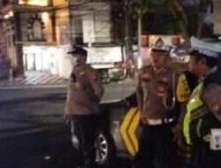 Polsek Tambaksari Melakukan Patroli Kejahatan Malam Hari