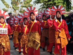 Gerak Jalan Tingkat SD-MI Kecamatan Laren, Meriahkan Peringatan HUT Kemerdekaan RI Gerak Jalan Tingkat SD-MI Kecamatan Laren, Meriahkan Peringatan HUT Kemerdekaan RI ke-78