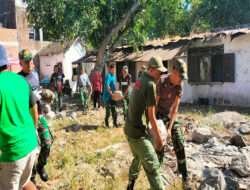 Sambut HUT Kemerdekaan RI KE-78, Danramil 01/Laweyan Pimpin Kerja Bakti di Wilayah Kelurahan Karangasem
