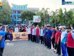 Tiga Ribu Lebih Peserta Jalan Sehat SMPM 12 Paciran Tumpah Ruah Penuhi Jalan Raya