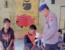 Polisi di Bangkalan Beri Perhatian Terhadap Anak Jalanan dalam Jum’at Curhat