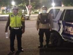 Cegah Kejahatan Malam Hari Polisi Lakukan Penyisiran