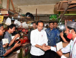 Preseden Jokowi Kunjungi Pasar Sukaramai, Tinjau Kondisi dan Harga Sejumlah Komoditas Pangan