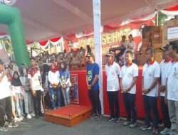 Dandim Ngawi dan Forkopimda Ikut Meriahkan HUT RI Ke 78 Bersama Masyarakat di Alun Alun