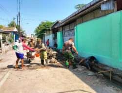 Babinsa Danukusuman Ajak Warga Lanjutkan Kerja Bakti