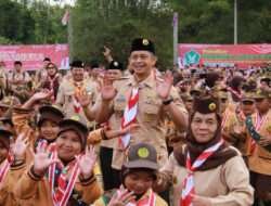 Menyatukan Semangat untuk Masa Depan: Dandim 0806/Trenggalek Memeriahkan Peringatan Hari Pramuka ke-62 di Trenggalek