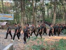 Jalan Santai Danrem 074/Warastratama Di Kodim 0728/Wonogiri Membelah Gunung Gandul