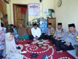 Kapolda Jatim Apresiasi Kinerja Polisi RW Desa Jambangan Pasuruan Kota Saat Jumat Curhat