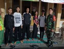 Patroli Malam Juga di Jadikan Sarana Komsos oleh Piket Koramil 03/Serengan