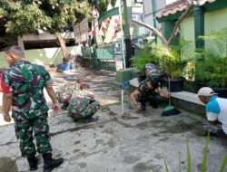 Ciptakan Lingkungan Perkantoran Yang Bersih dan Sehat, Koramil 02/Banjarsari Laksanakan Kerja Bakti