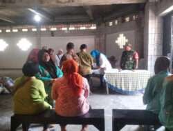 Peran Serta Babinsa Kemlayan Dalam Pencanangan Bank Sampah