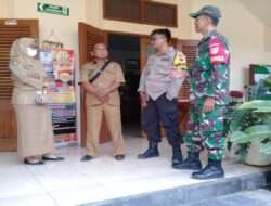 Cekatan..!! Tindak Lanjuti Aduan Warga, Babinsa Keprabon Bersama Lurah Berikan Himbauan Dan Edukasi 