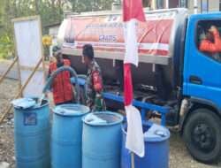 Bersama Serka Suharjo: Menyelamatkan Kehidupan dengan Pengiriman Air Bersih untuk Masyarakat Trenggalek yang Terdampak Kekeringan