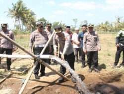 Polres Situbondo Bangun Sumur Bor Untuk Warga Banyuputih Atasi Dampak El Nino