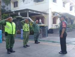 Begini Cara Babinsa Kelurahan Keprabon Dalam Membangkitkan Semangat Dan Kedisiplinan Anggota Linmas