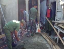 Tulus Ikhlas, Babinsa Kelurahan Banjarsari Bersama Bersama Linmas Bantu Proses Bedah Rumah Warga