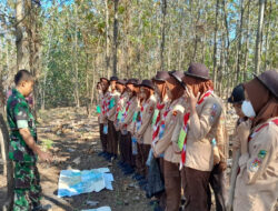 Babinsa Koramil Ngawi Kota Berikan Wasbang Kepada Siswi SMKN 1 NGAWI