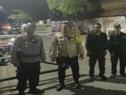 Malam Haripun Polsek Tambaksari Patroli Rutin dan Himbau Warga