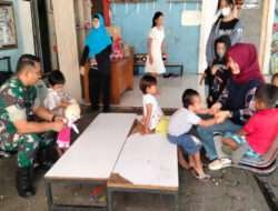 Peduli Yatim Piatu, Ketua Persit Kartika Chandra Kirana Cabang L Kodim Surakarta Berikan Bantuan Ke Yayanan Lentera Jebres