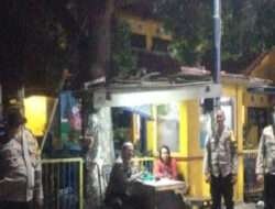 Malam Hingga Dinihari Anggota Polsek Tambaksari Laksanakan Patroli