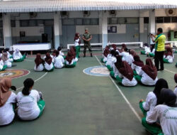 Ada Tujuan Apa, Serma Yudhi Widianto Datangi SMK Analis Kesehatan Nasional Surakarta