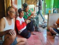 Jalin Keakraban, Satgas TMMD Bersama Warga Makan Siang Bersama