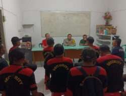 Aiptu Suradji Melaksanakan Patroli Security dan Memberikan Penyuluhan Kamtibmas