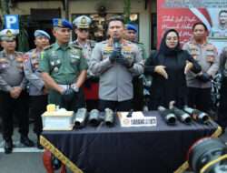 Cipta Kondisi Polisi Bersama TNI Amankan Ratusan Ranmor Diduga Untuk Bali di Kota Malang