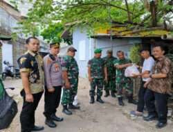 Sambut HUT ke 78 TNI dan HUT ke 73 Kodam IV/Dip, Koramil 03/Serengan Gandeng Muspika Bagikan Sembako
