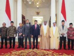 Presiden Jokowi Terima Majelis Hukama Muslimin di Istana Merdeka